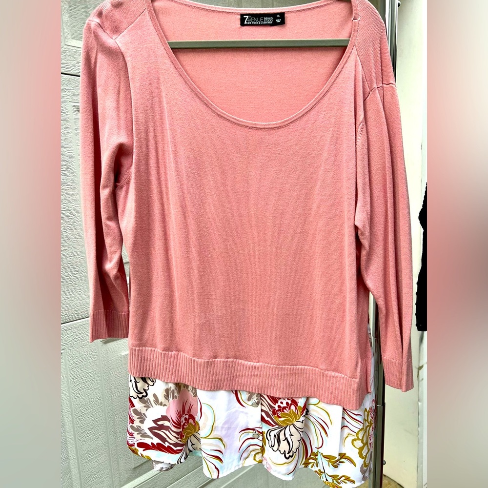 Woman’s pink quarter sleeve top